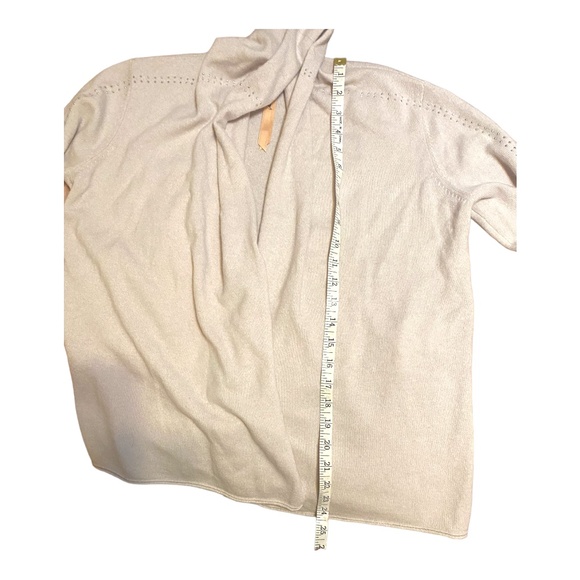 CASHMERE, MARCCAIN, beige shrug with silver coloured rhinestones - Picture 9 of 16